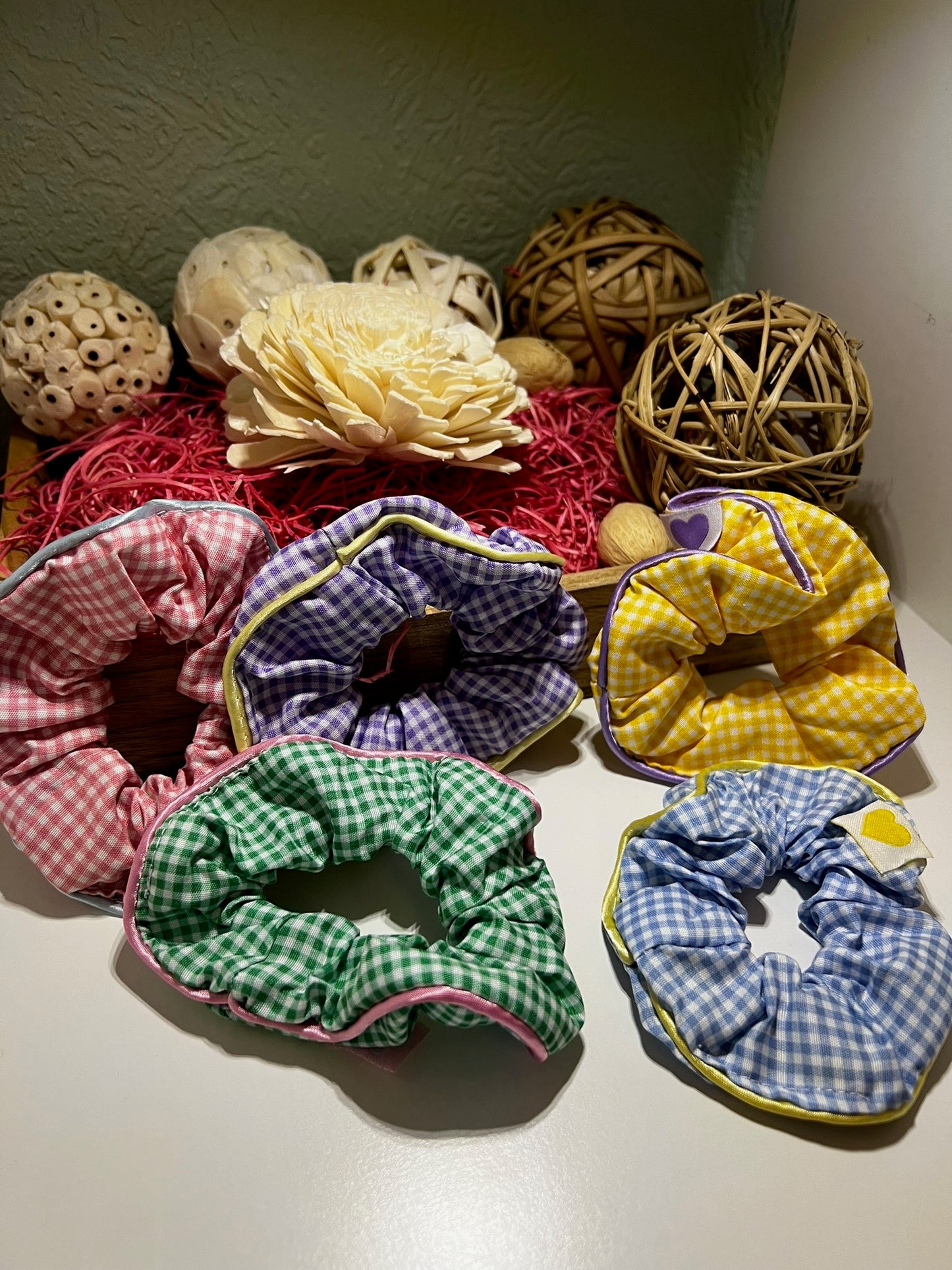 Karo Scrunchie